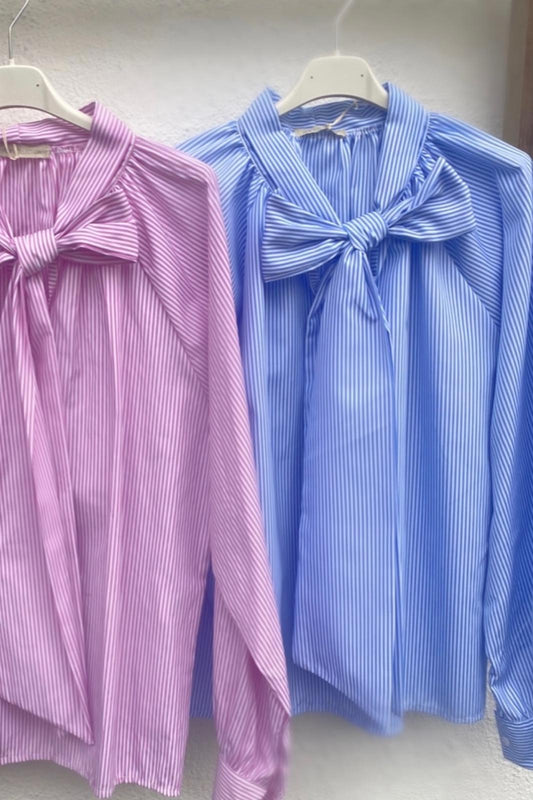 Camisa risca c/ laço